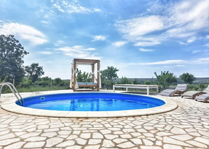 Anwesen Steinperle Mit Beheiztem Schwimmbad By Interhome Brkic