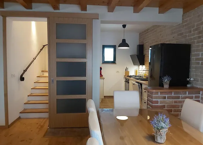 Anwesen Steinperle Mit Beheiztem Schwimmbad By Interhome Nyaraló