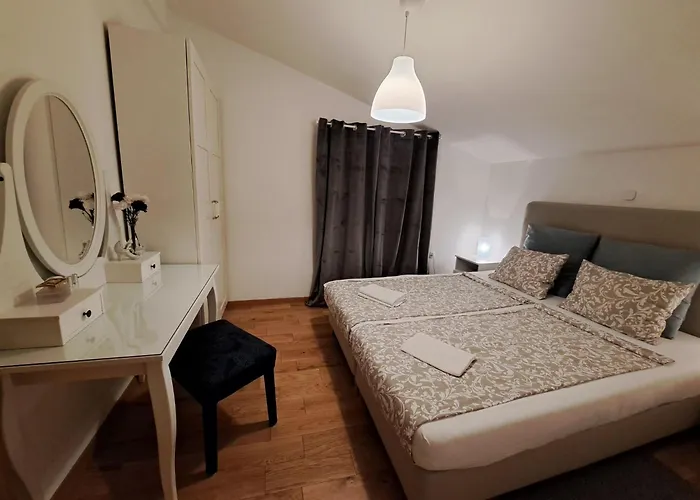 Anwesen Steinperle Mit Beheiztem Schwimmbad By Interhome *